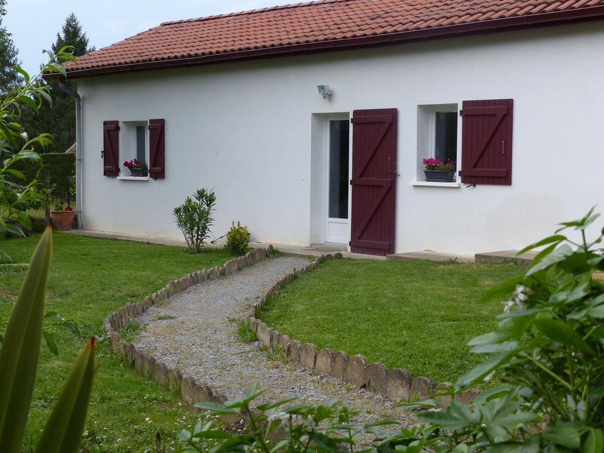 Gite Botiga Saint-Jean-le-Vieux  Bagian luar foto